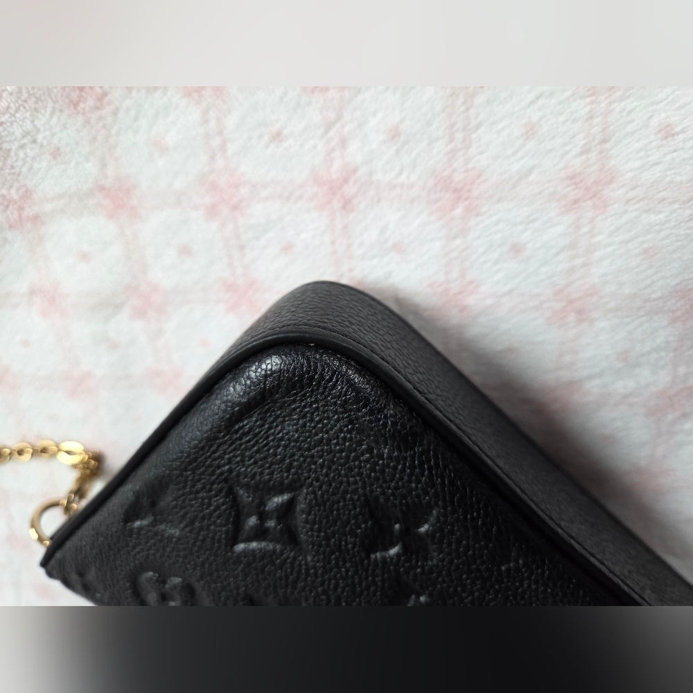 Louis Vuitton Félicie Pochette – Black Empreinte Leather, 100% Authentic - Picture 5 of 8